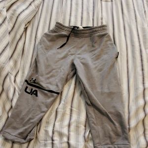 Under armour 3/4 shorts